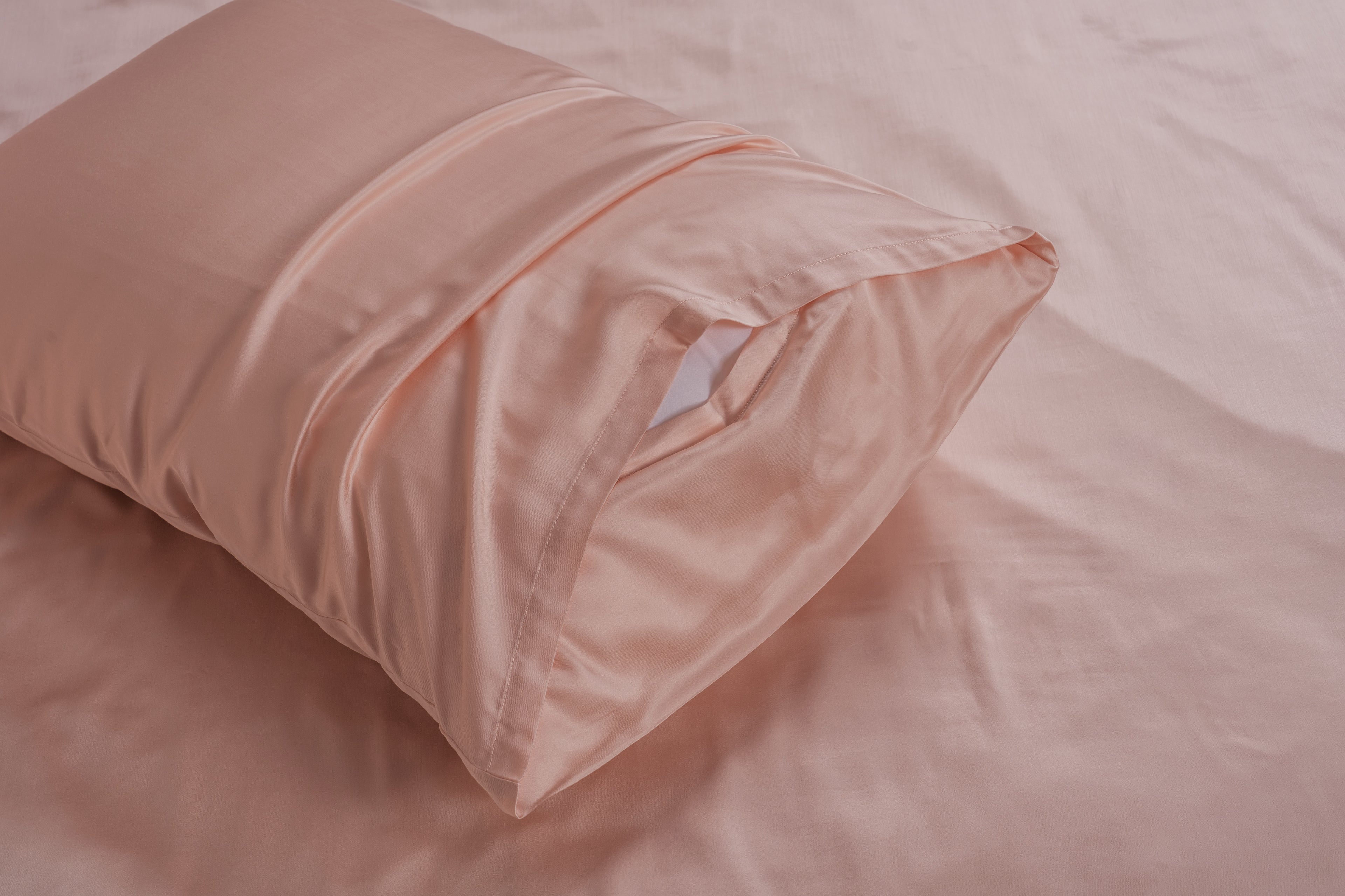 Taies d'oreiller rose pétale