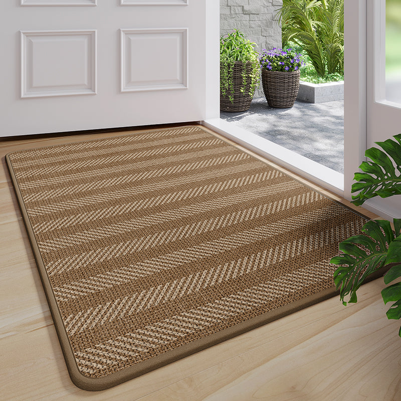 Tapis en caoutchouc rayé