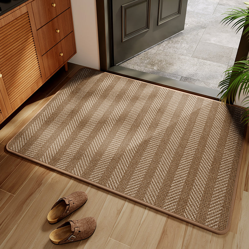 Tapis en caoutchouc rayé