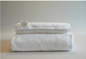Serviette de bain blanche